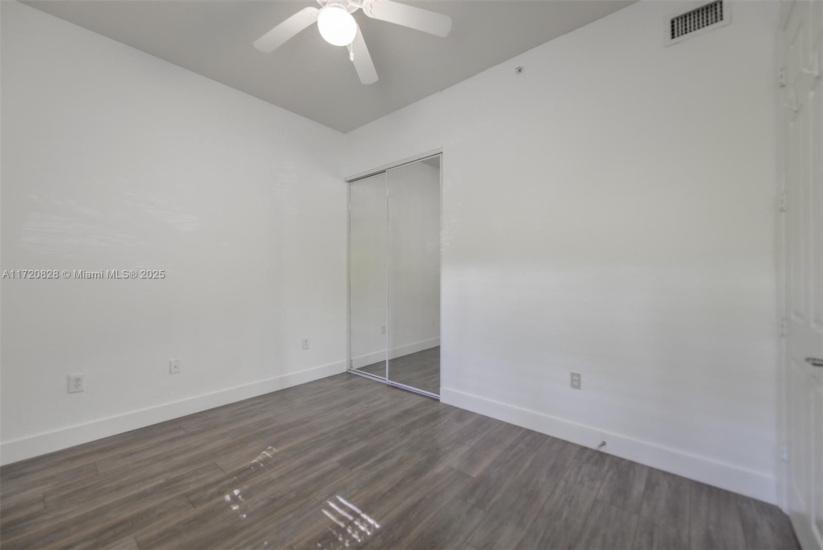 ROYAL POINT AT PALM AIRE - Residential