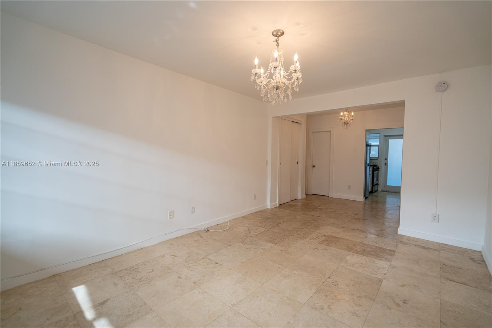 1120 Euclid Ave 2