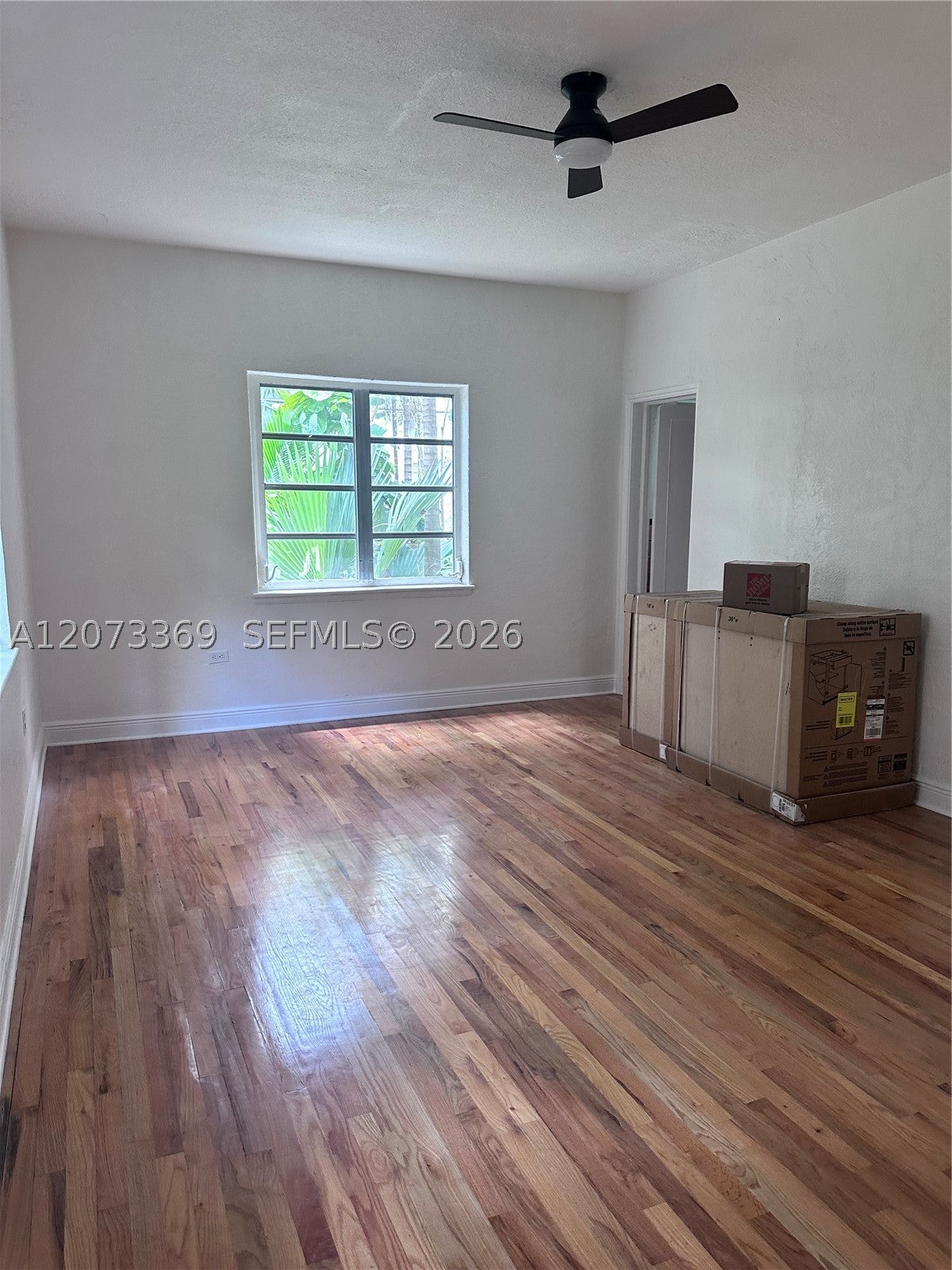 1560 Jefferson Ave 4