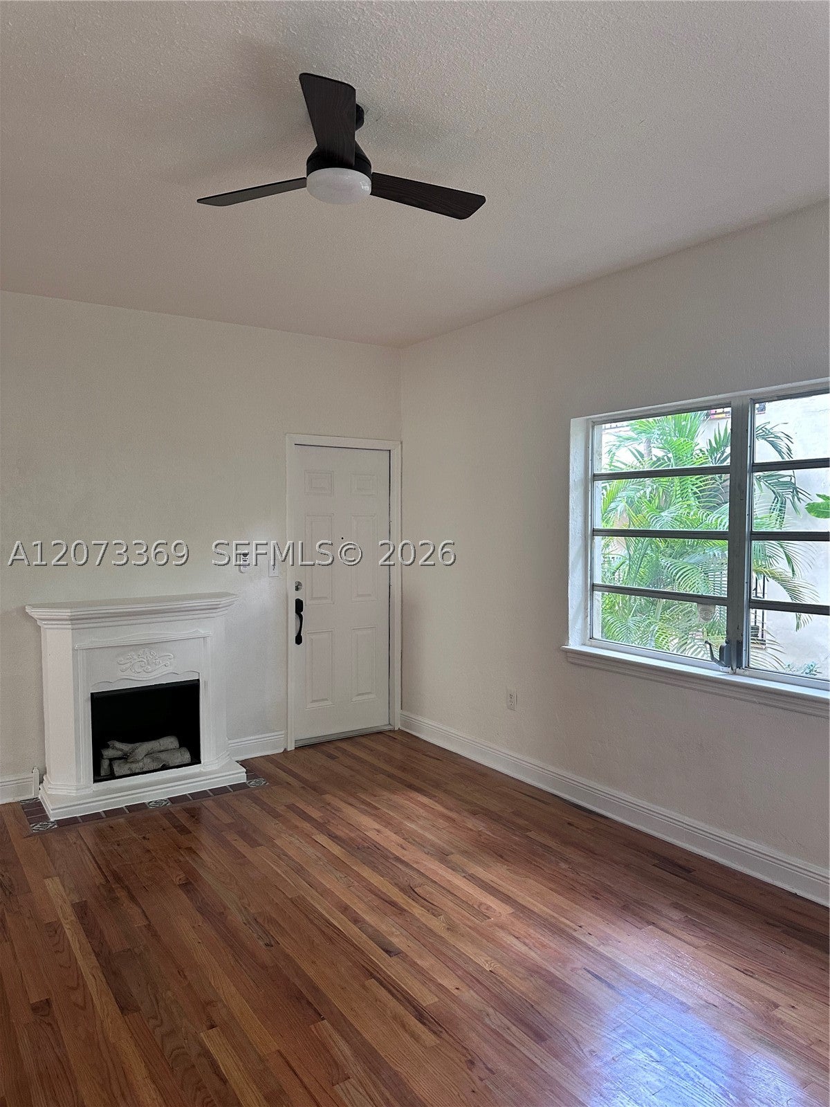 1560 Jefferson Ave 4