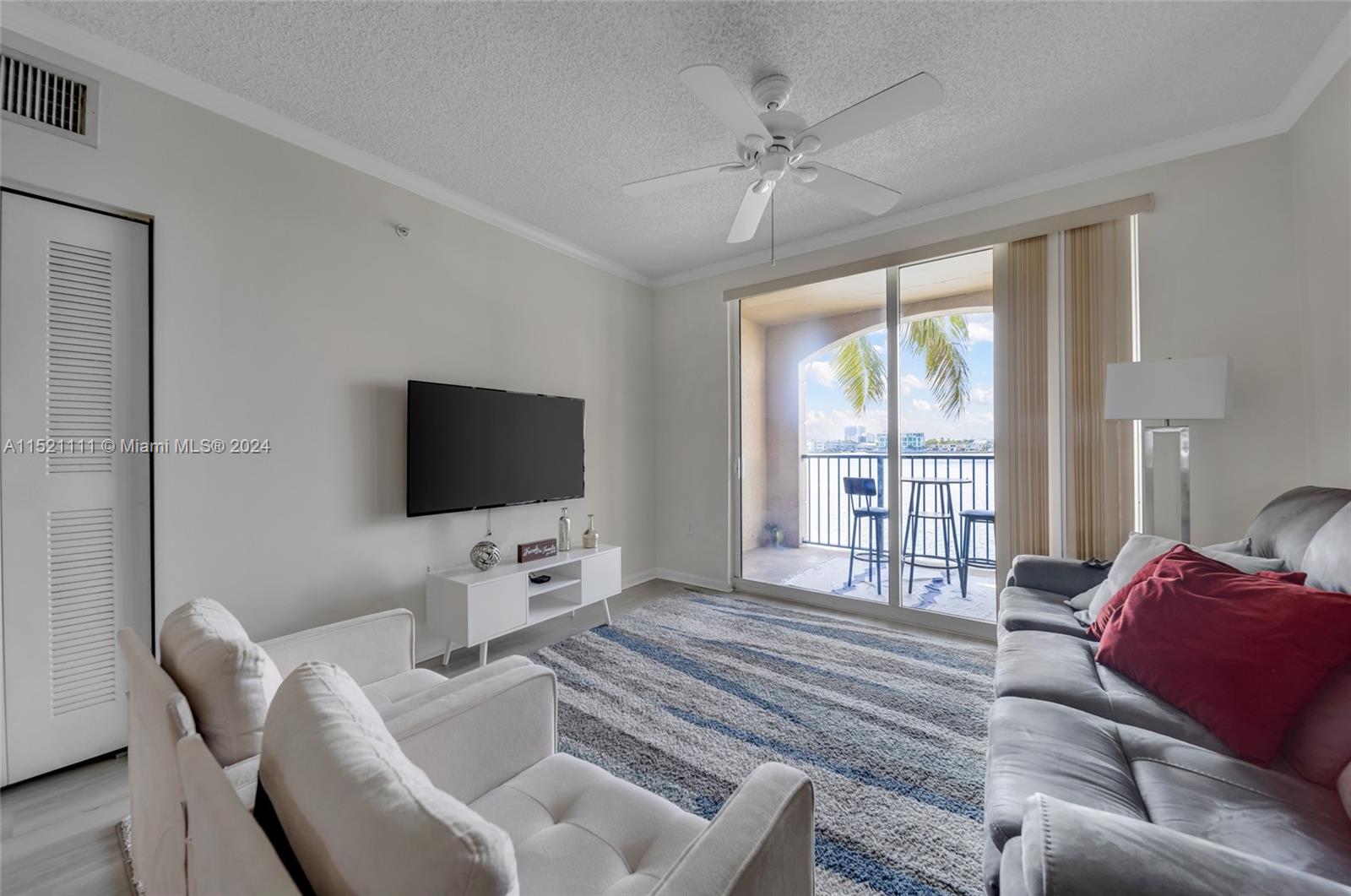 PORTO BELLAGIO CONDO - Residential