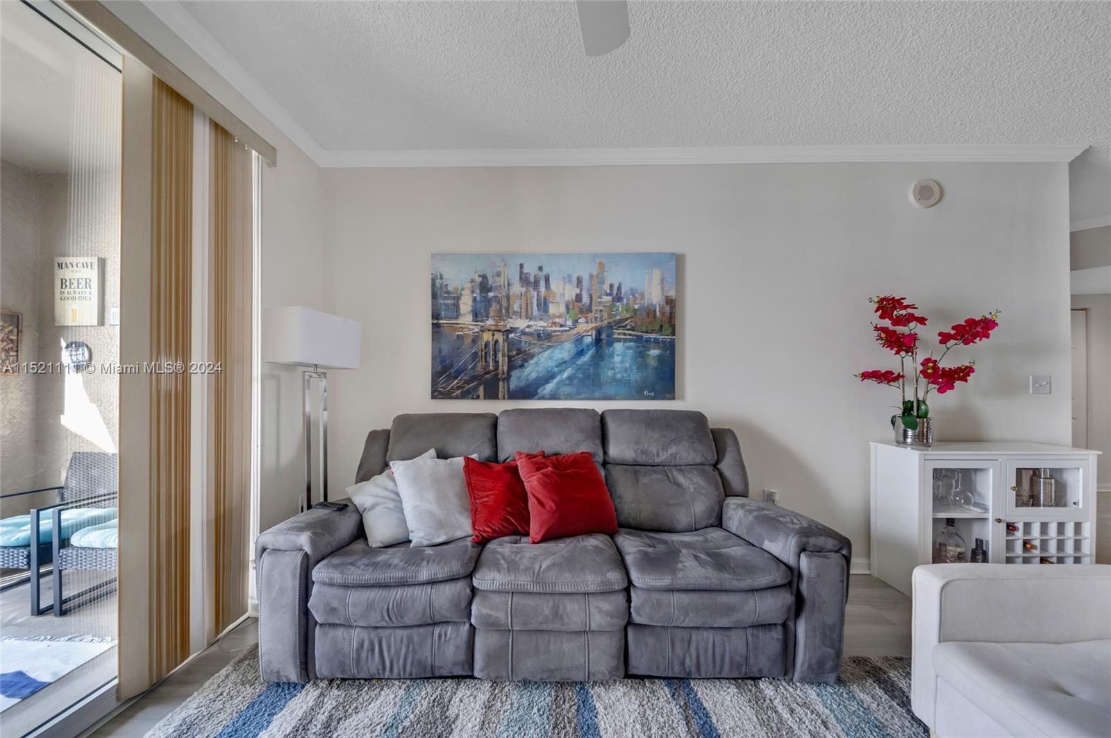 PORTO BELLAGIO CONDO - Residential