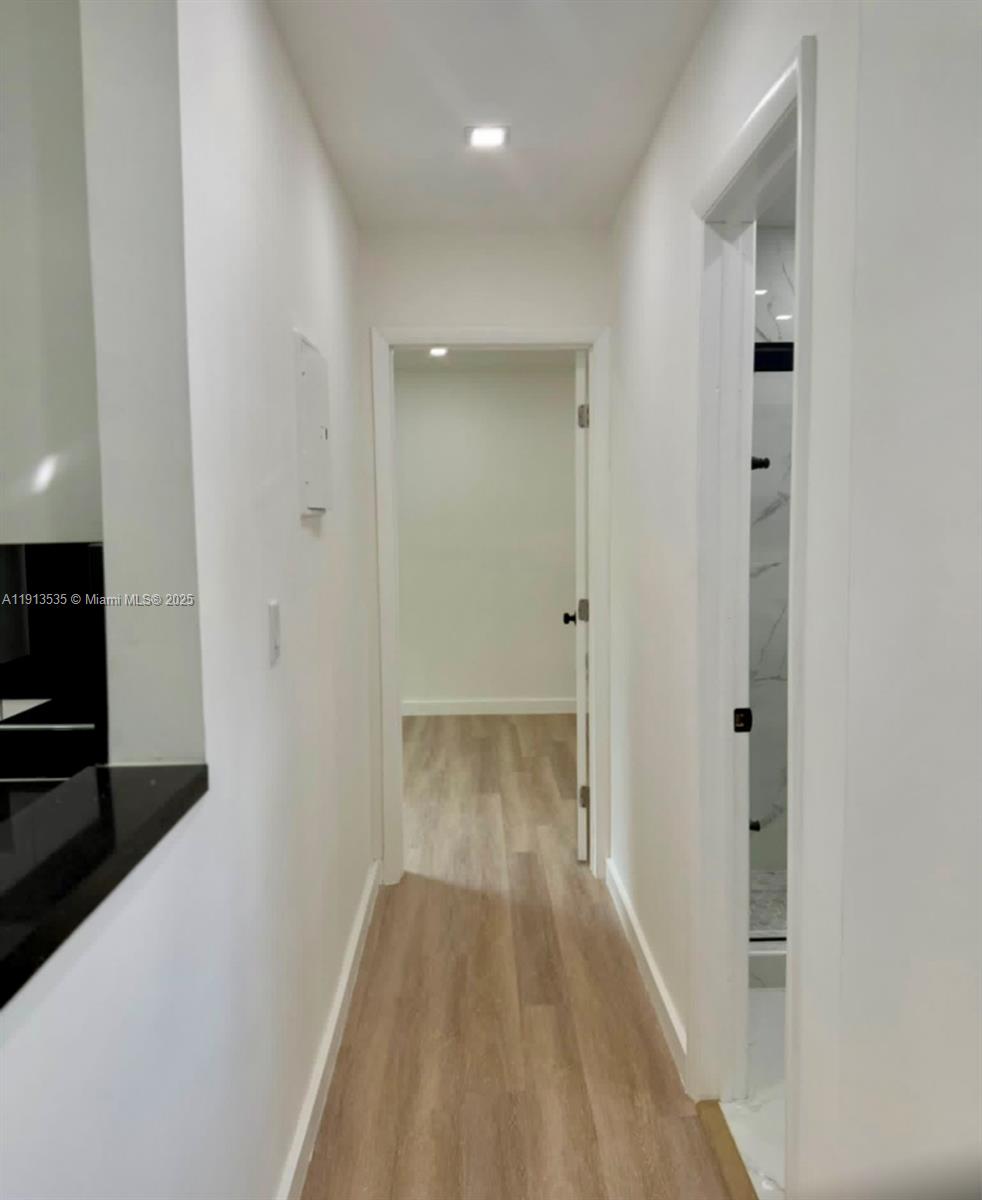DIXIE HWY PARK - Residential Lease
