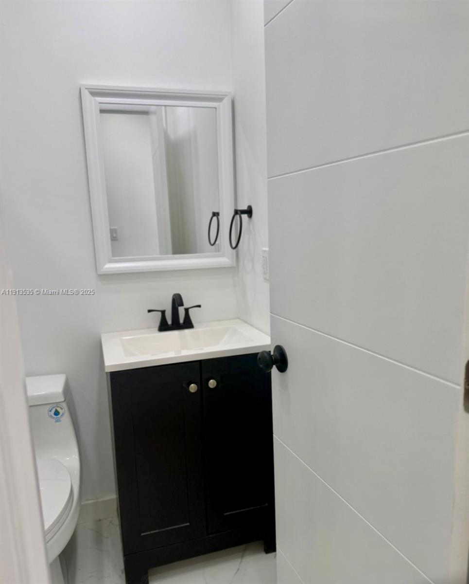 DIXIE HWY PARK - Residential Lease