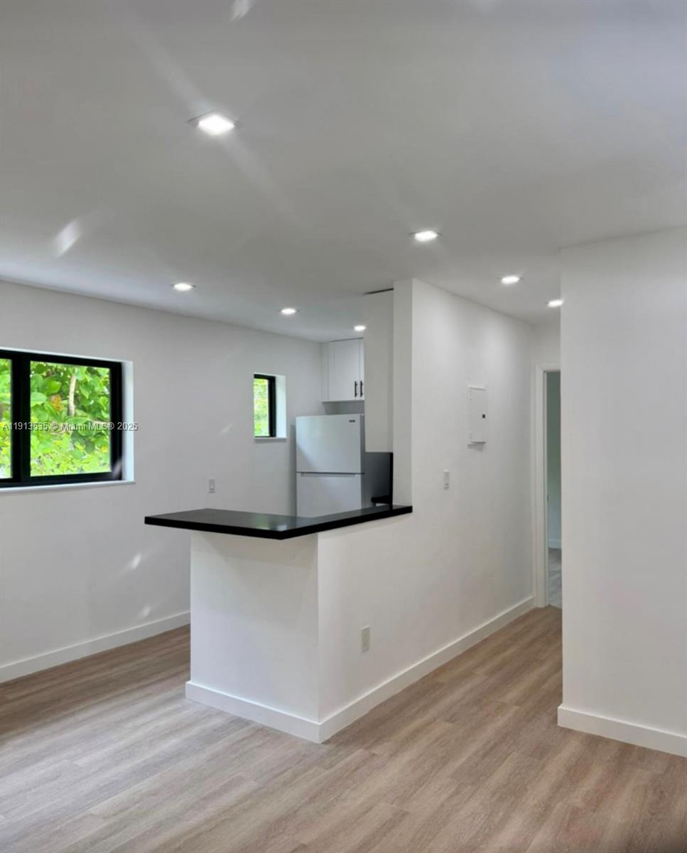 DIXIE HWY PARK - Residential Lease