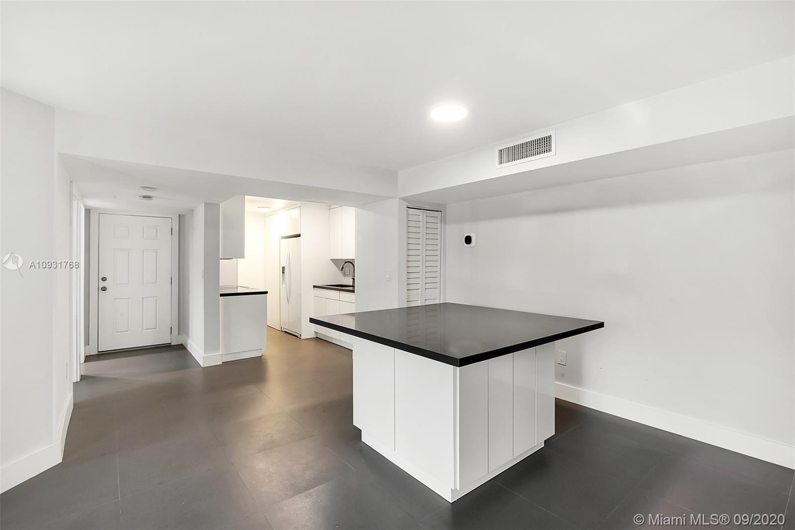 CARMEL AT CALIFORNIA CL C - Residential