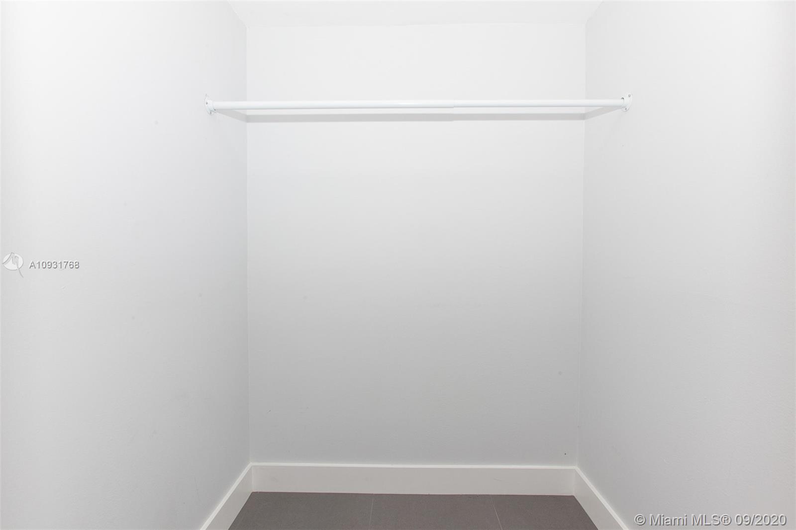 CARMEL AT CALIFORNIA CL C - Residential