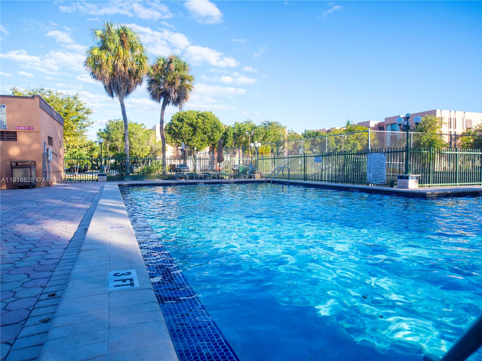 VERSAILLES GARDENS II CON - Residential Lease