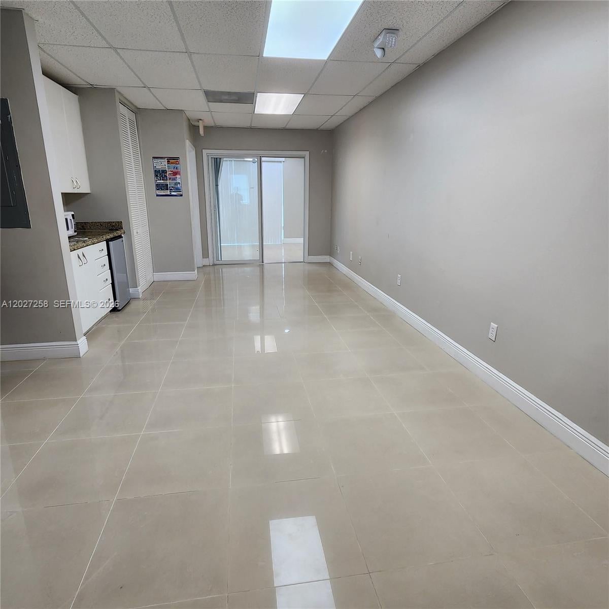 5220 S University Dr 204C