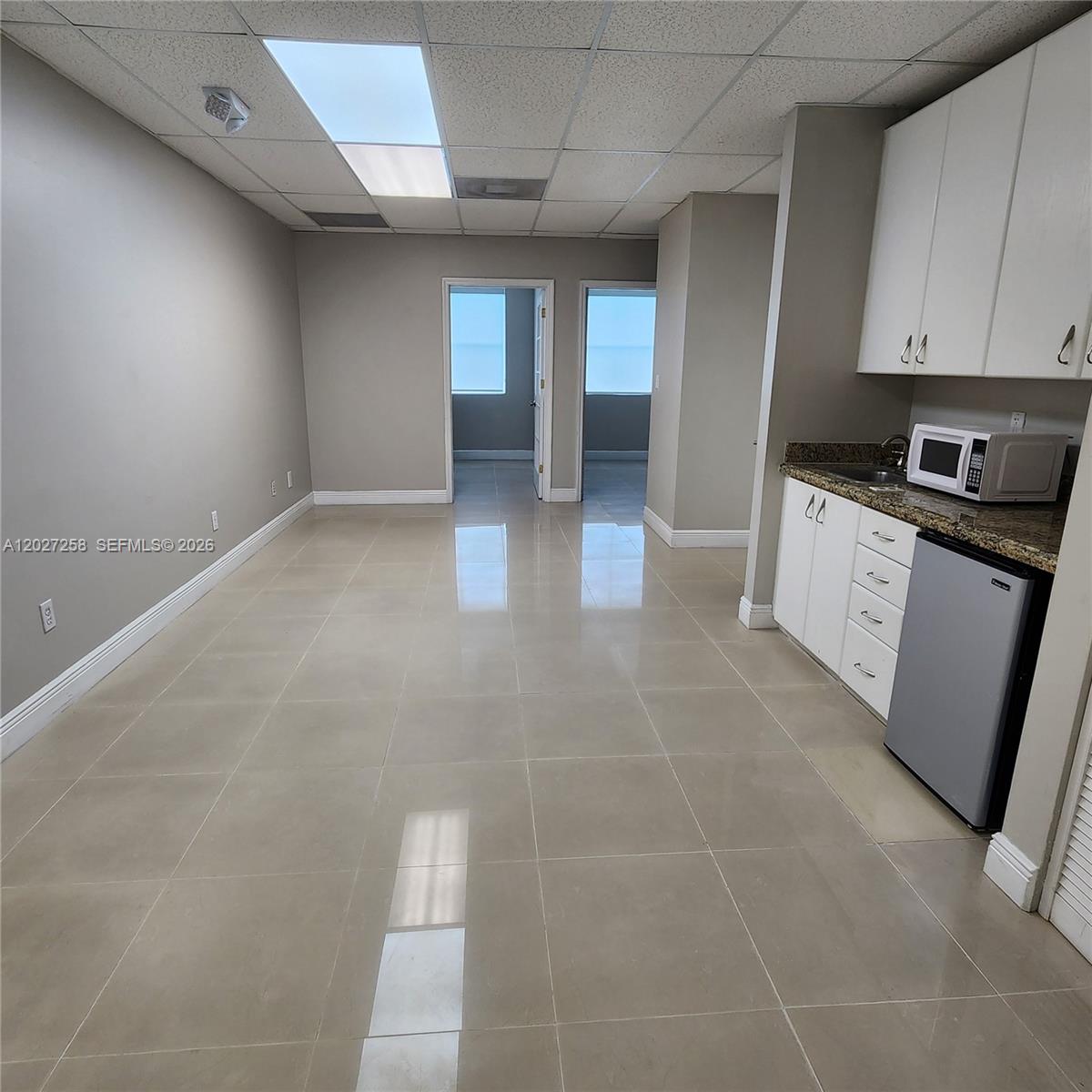 5220 S University Dr 204C
