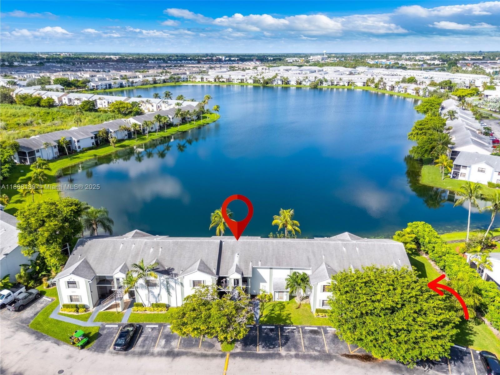 LAKESHORE CONDO #9 - Residential
