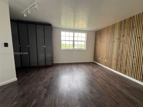 Tiny photo for 9715 Fontainebleau Blvd #E308, Miami, FL 33172 (MLS # A12006339)