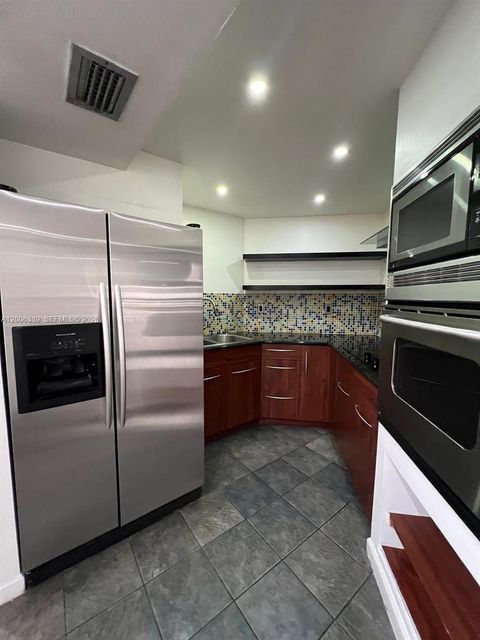 Tiny photo for 9715 Fontainebleau Blvd #E308, Miami, FL 33172 (MLS # A12006339)