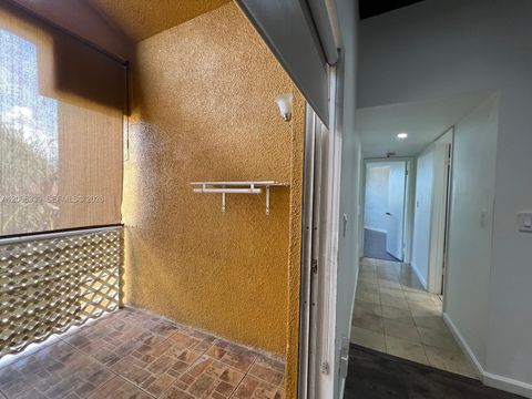 Tiny photo for 9715 Fontainebleau Blvd #E308, Miami, FL 33172 (MLS # A12006339)