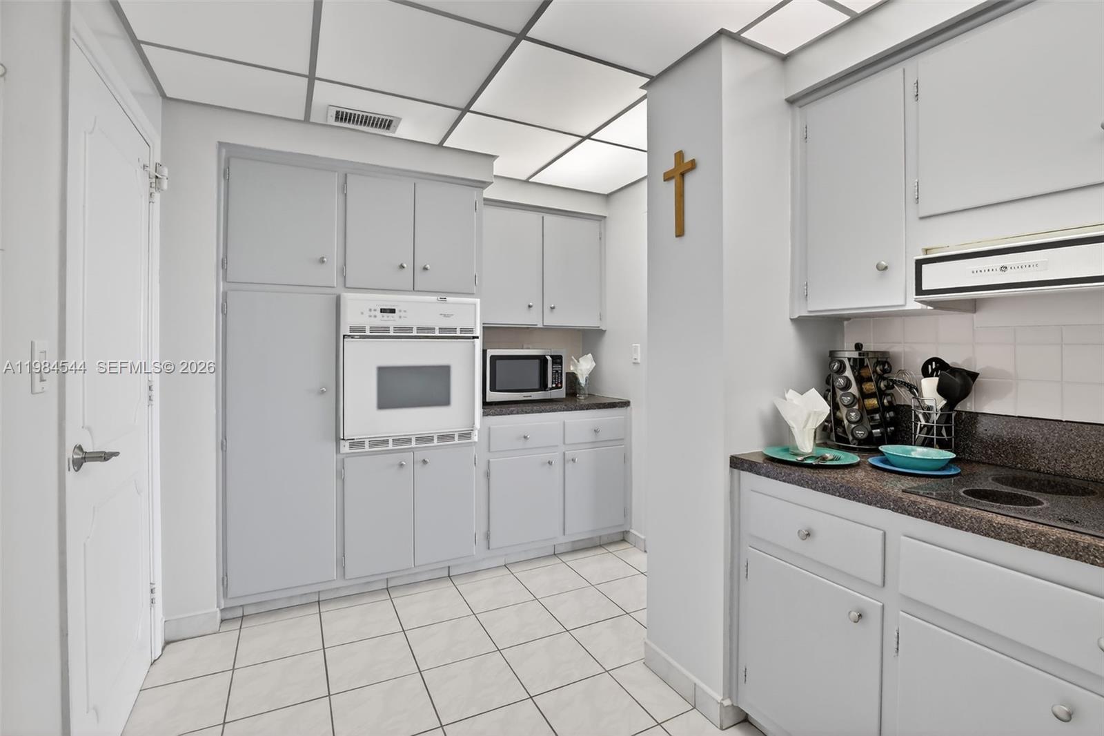 CORAL RIDGE TOWERS CO-OP - Residential