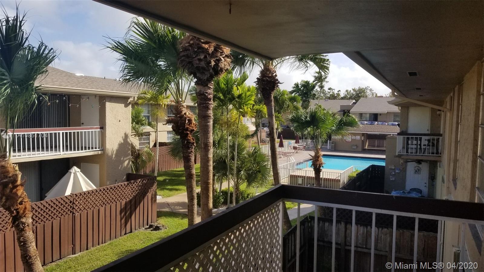 THE MEADOWS LAKE NORTH CO - Residential Lease