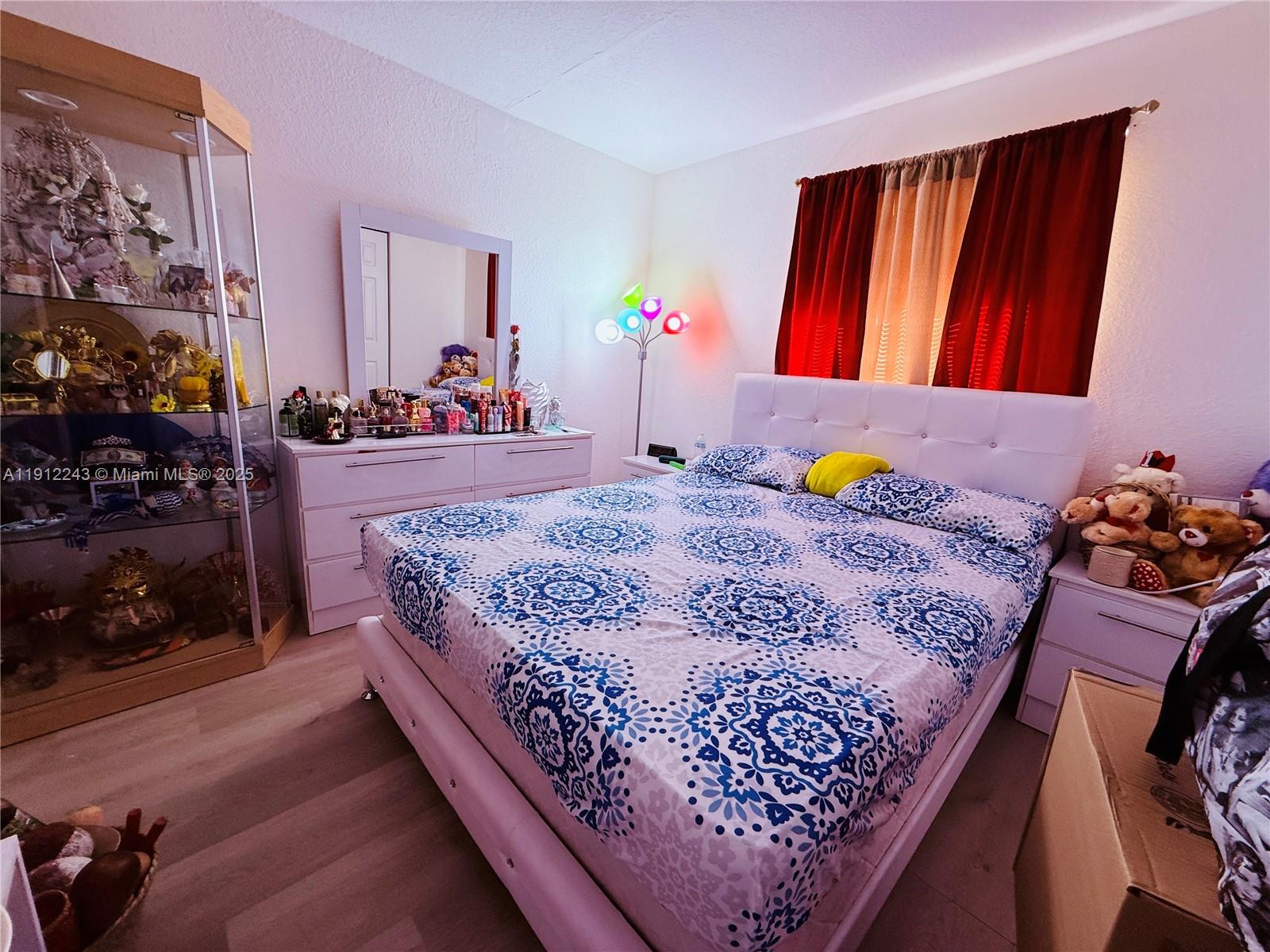 SUPERIOR GARDENS - Residential Lease