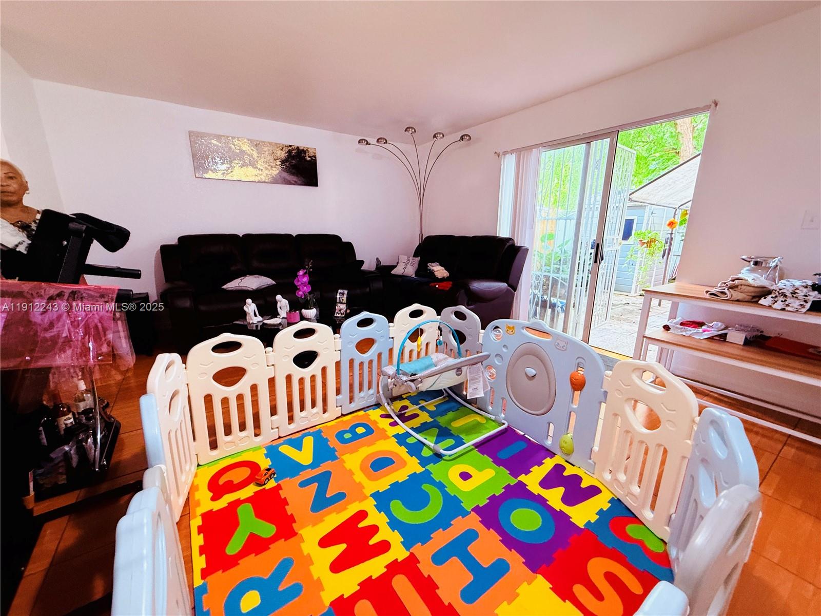 SUPERIOR GARDENS - Residential Lease