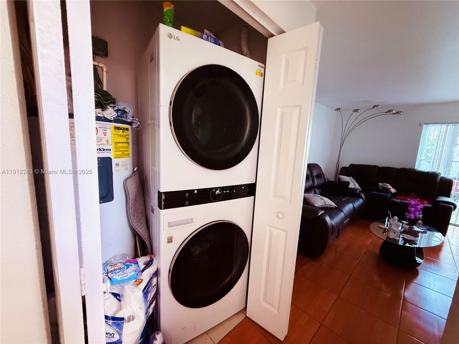 SUPERIOR GARDENS - Residential Lease