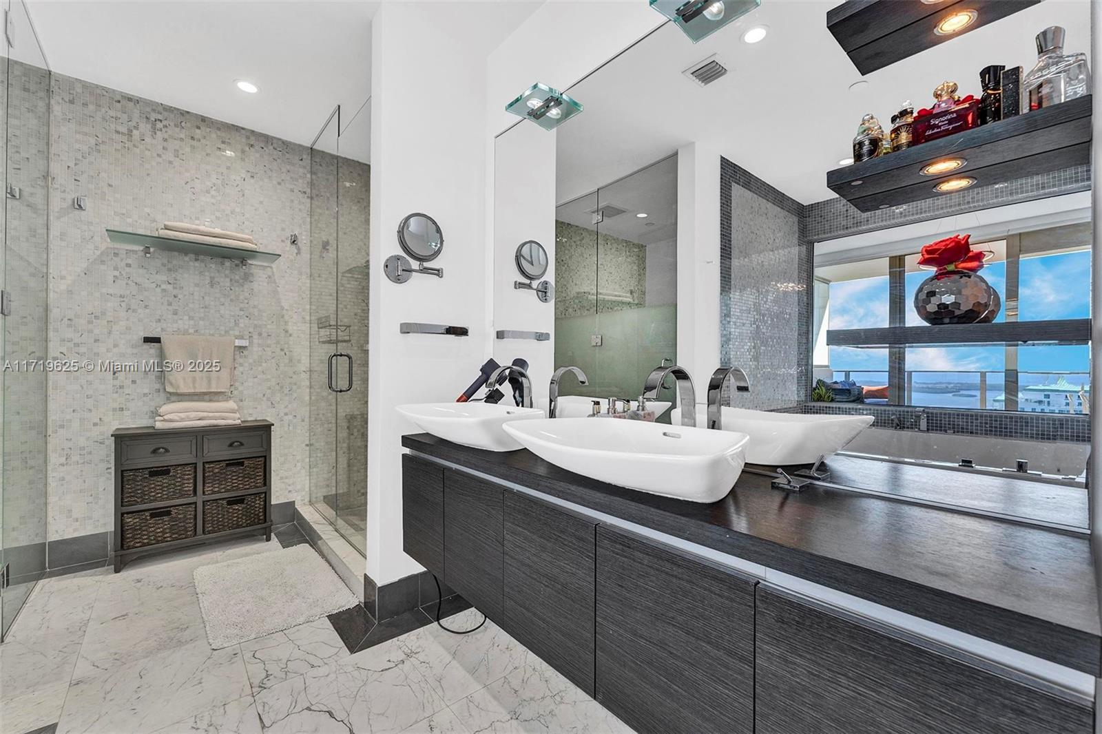 EPIC WEST CONDO - Residential Lease