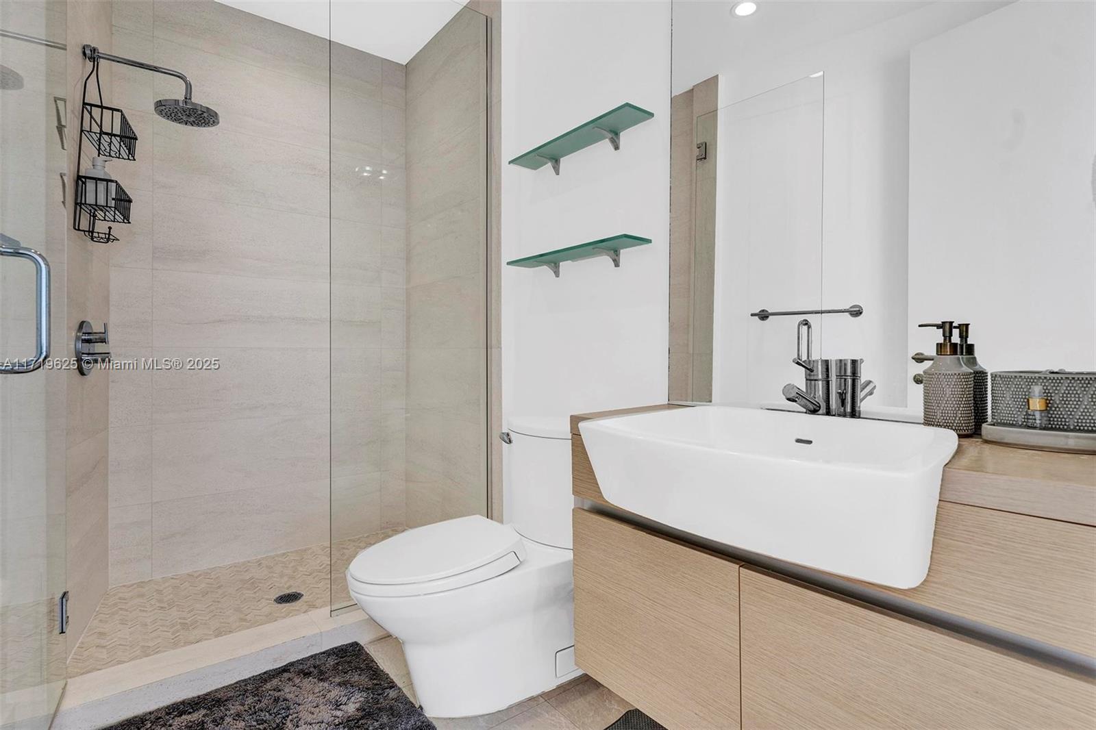 EPIC WEST CONDO - Residential Lease