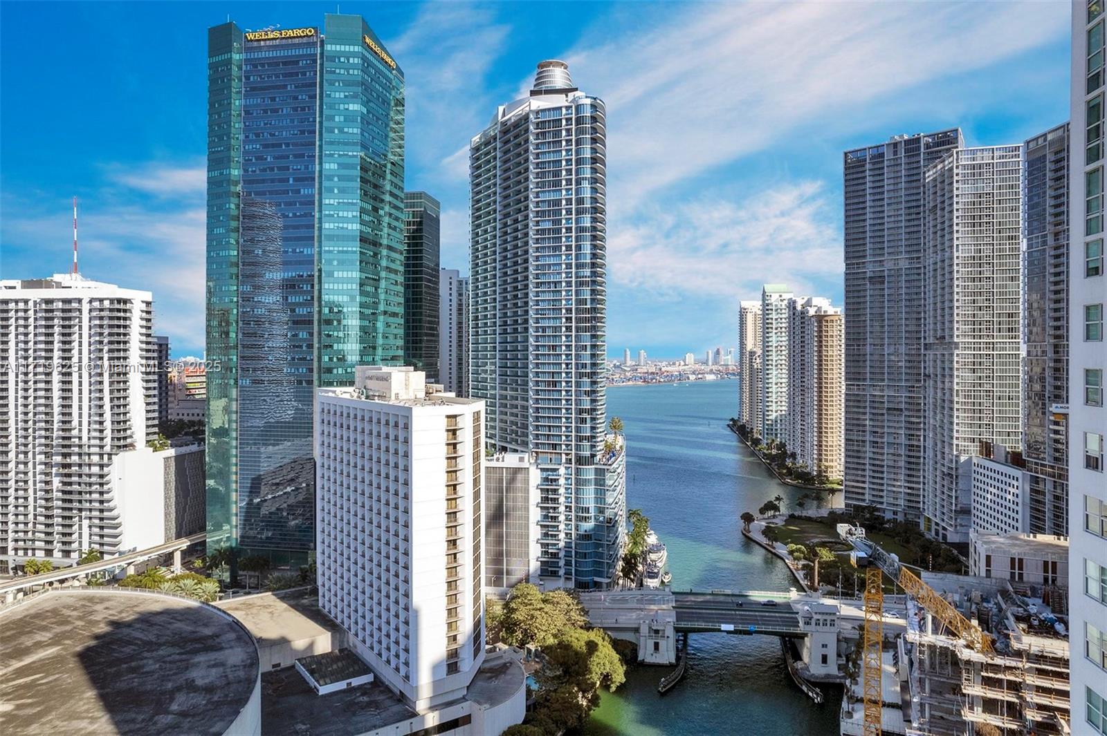 200 Biscayne Boulevard Way 5001, Miami, Broward County, Florida - 3 Bedrooms  
4 Bathrooms - 