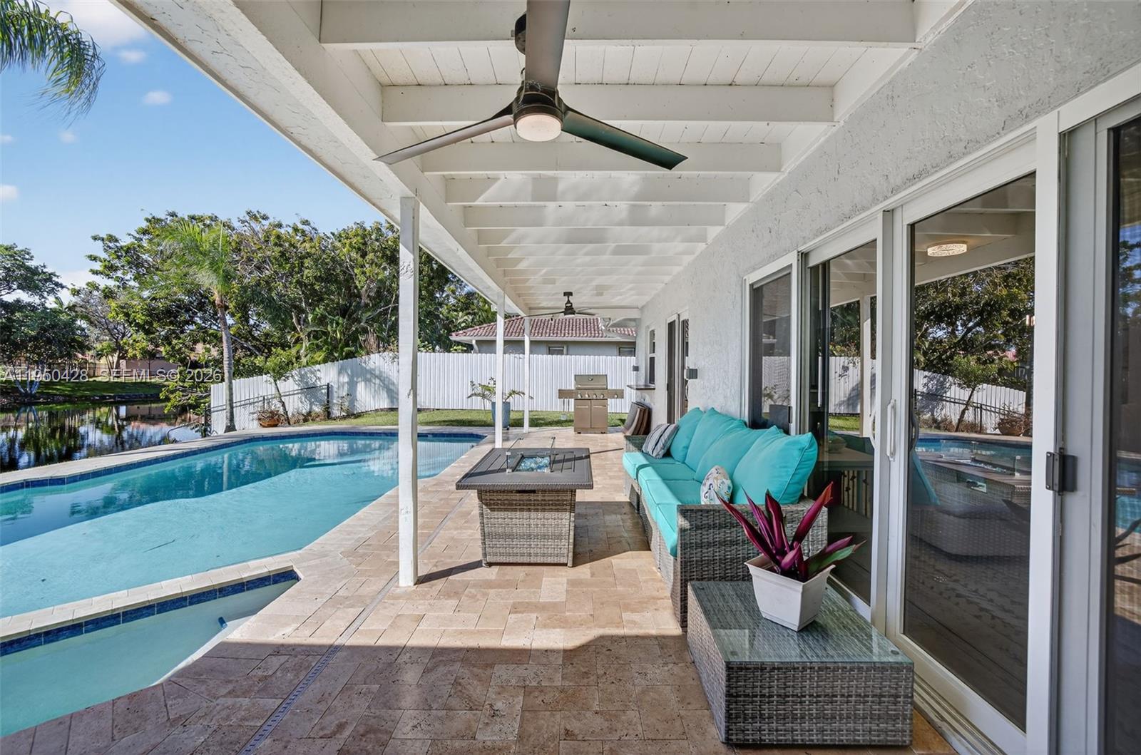 JACARANDA LAKES SEC 1 - Residential