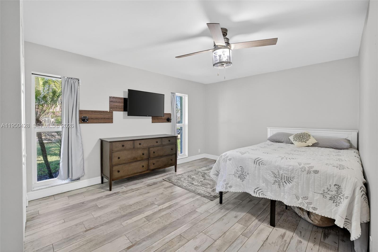 JACARANDA LAKES SEC 1 - Residential