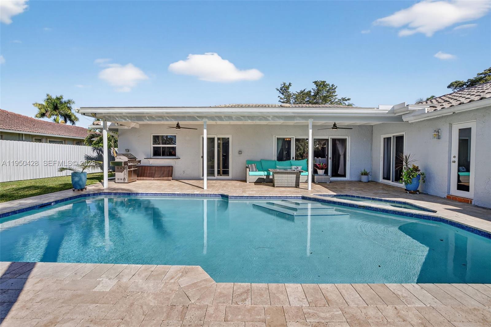 JACARANDA LAKES SEC 1 - Residential