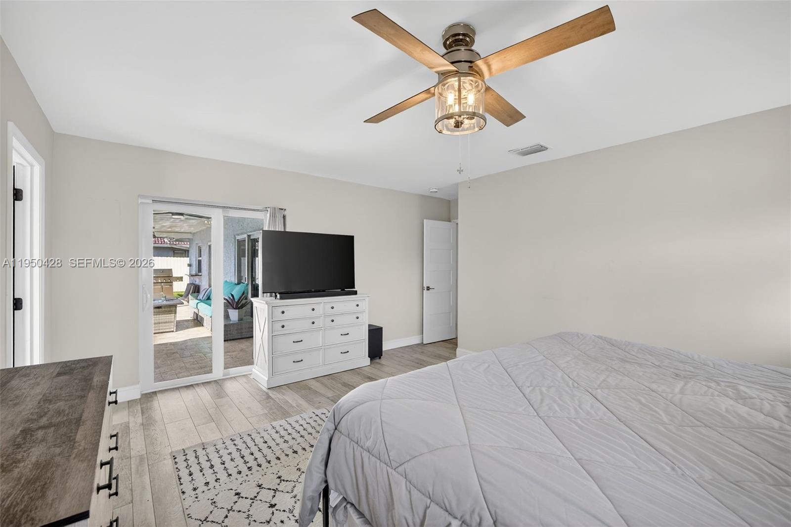 JACARANDA LAKES SEC 1 - Residential