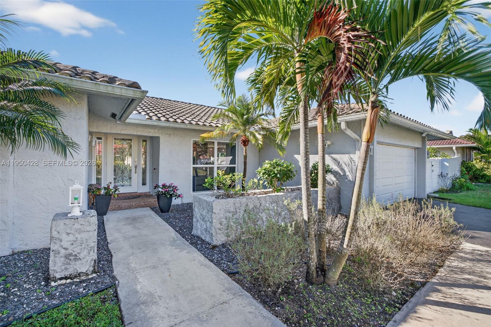 JACARANDA LAKES SEC 1 - Residential