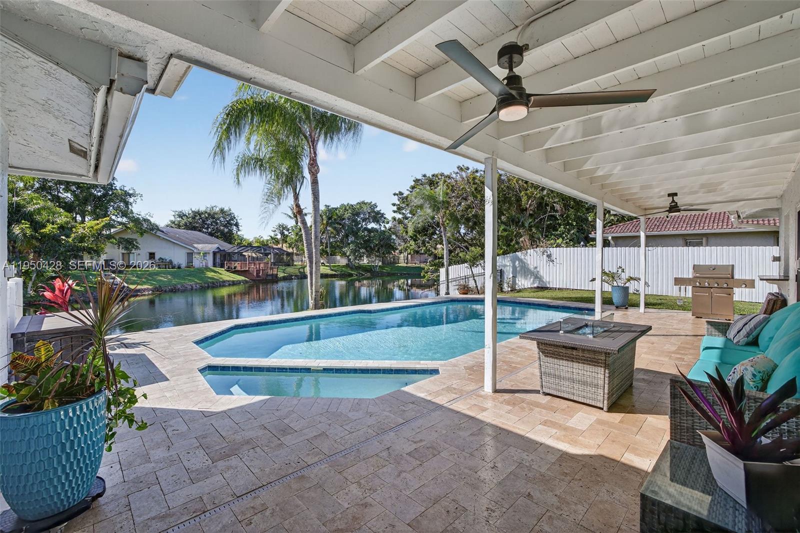 JACARANDA LAKES SEC 1 - Residential