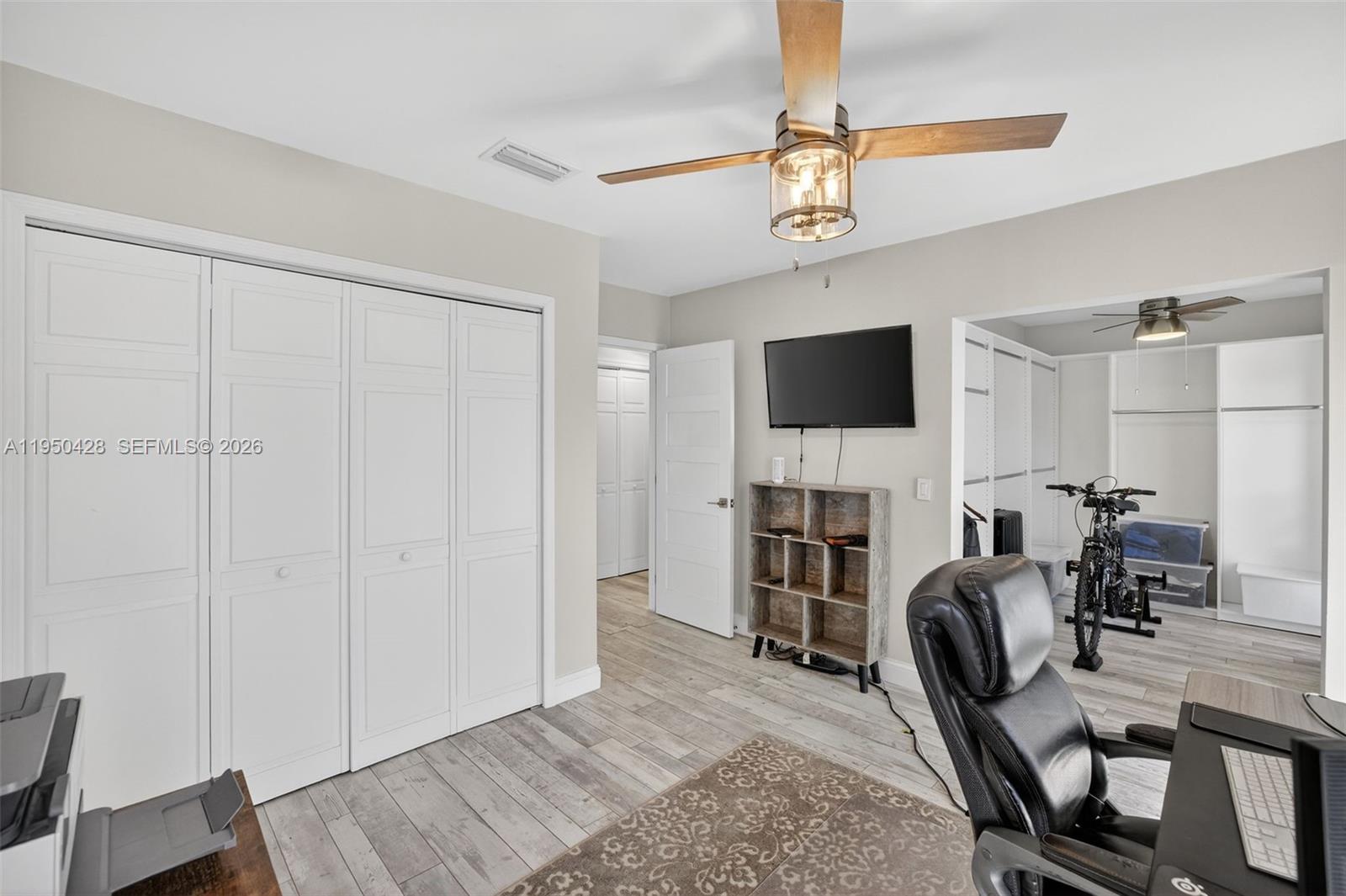 JACARANDA LAKES SEC 1 - Residential