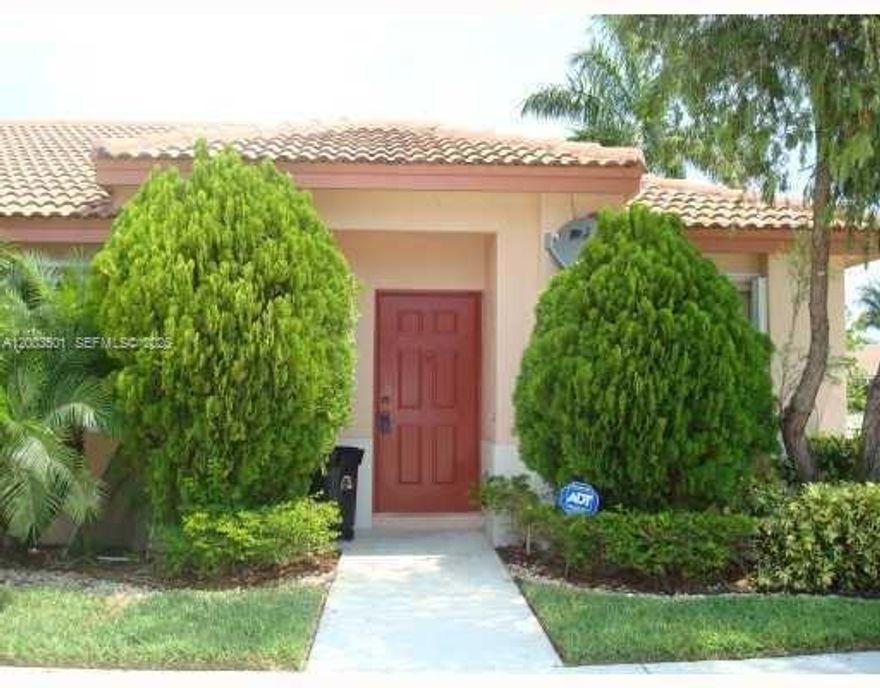 Easy to Show..NEW ROOF. Corner Unit. All in one level. NO STAIRS. HOA includes High Speed Internet, lawn and roof maintenance. 2 Assigned parking spaces in front of the house. OWNER FINANCING UP TO $250,000 /6.50% NO PREPAYMENT PENALTIES