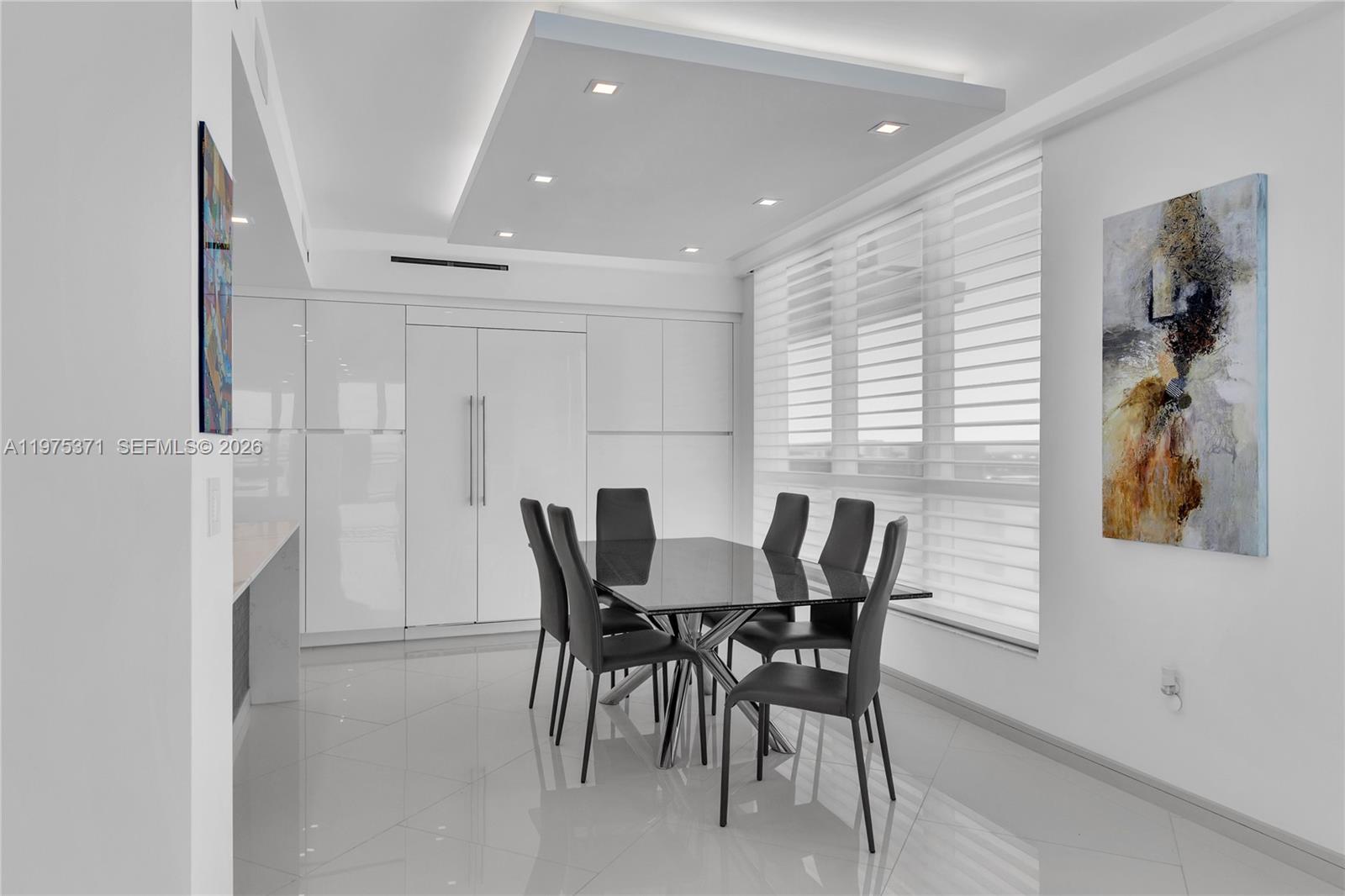 DIPLOMAT OCEANFRONT RESID - Residential