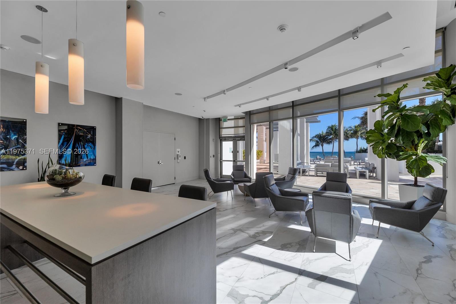 DIPLOMAT OCEANFRONT RESID - Residential