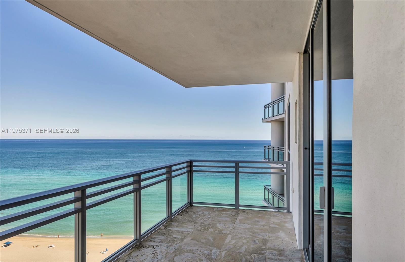 DIPLOMAT OCEANFRONT RESID - Residential