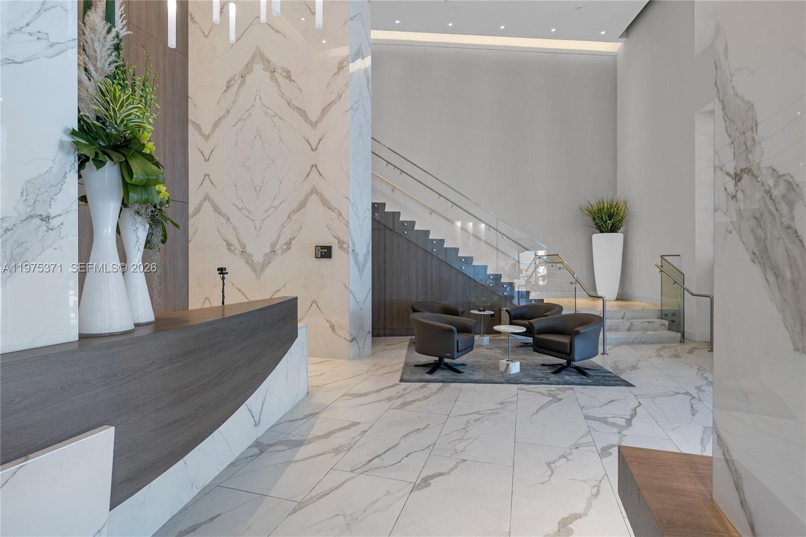 DIPLOMAT OCEANFRONT RESID - Residential