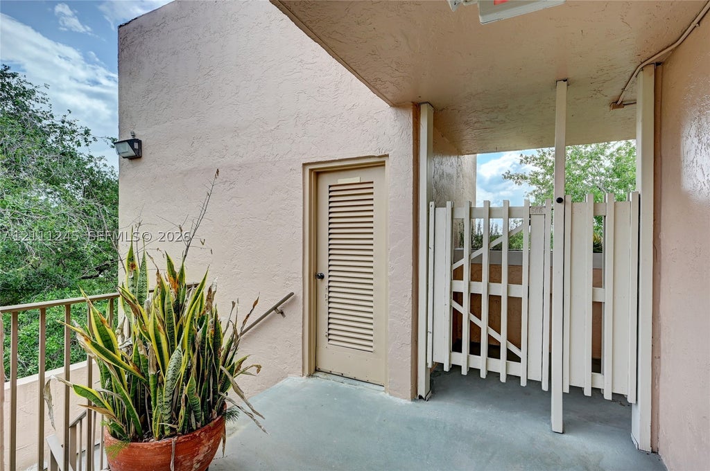 Photo of 6800 Cypress Rd #506, Plantation, FL 33317 (MLS # A12111245)