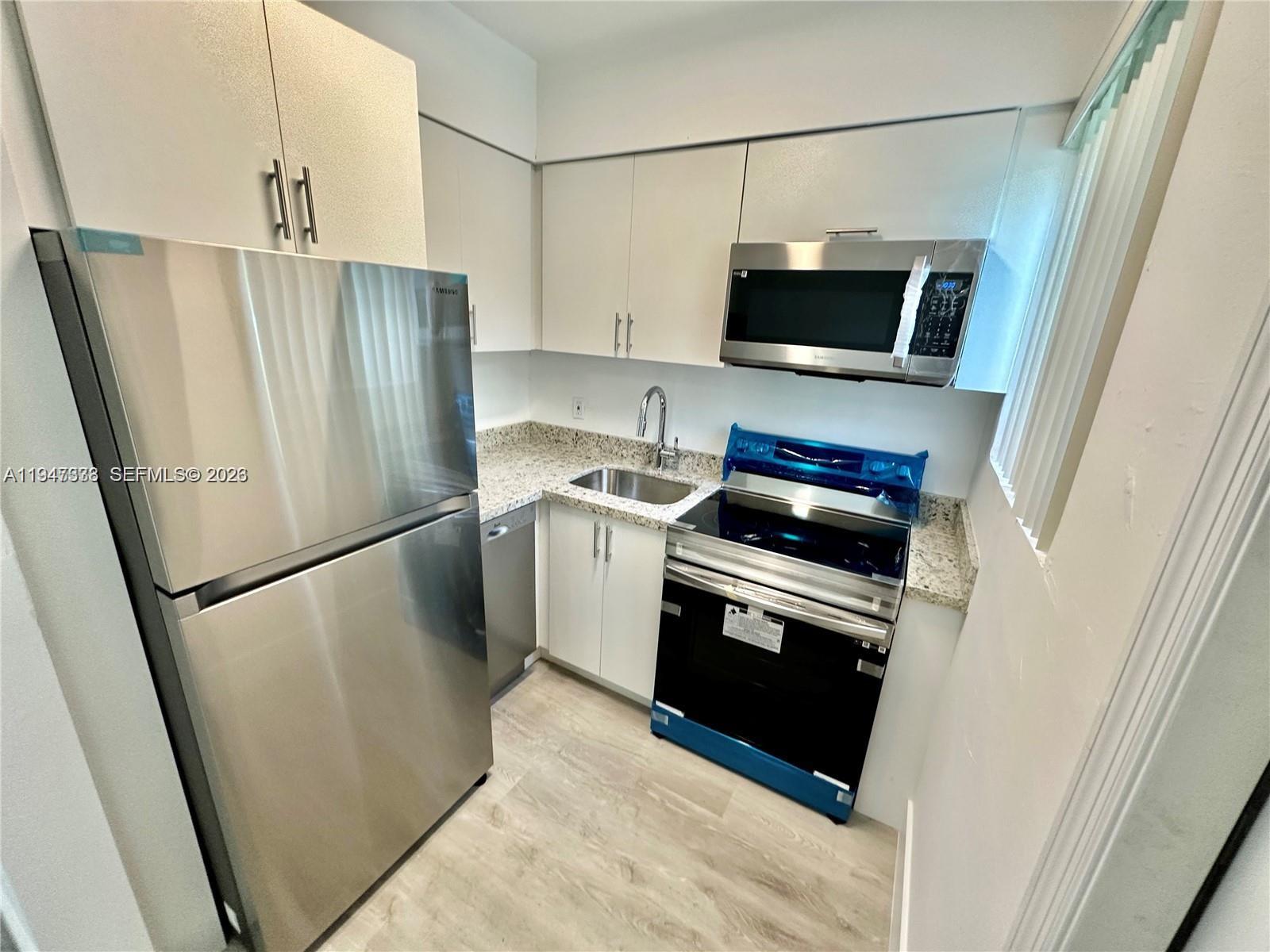 FLORAL PK 1ST AMD - Residential Income