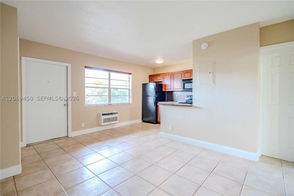 Photo of 715 NE 6th St #3, Fort Lauderdale, FL 33304 (MLS # A12069450)