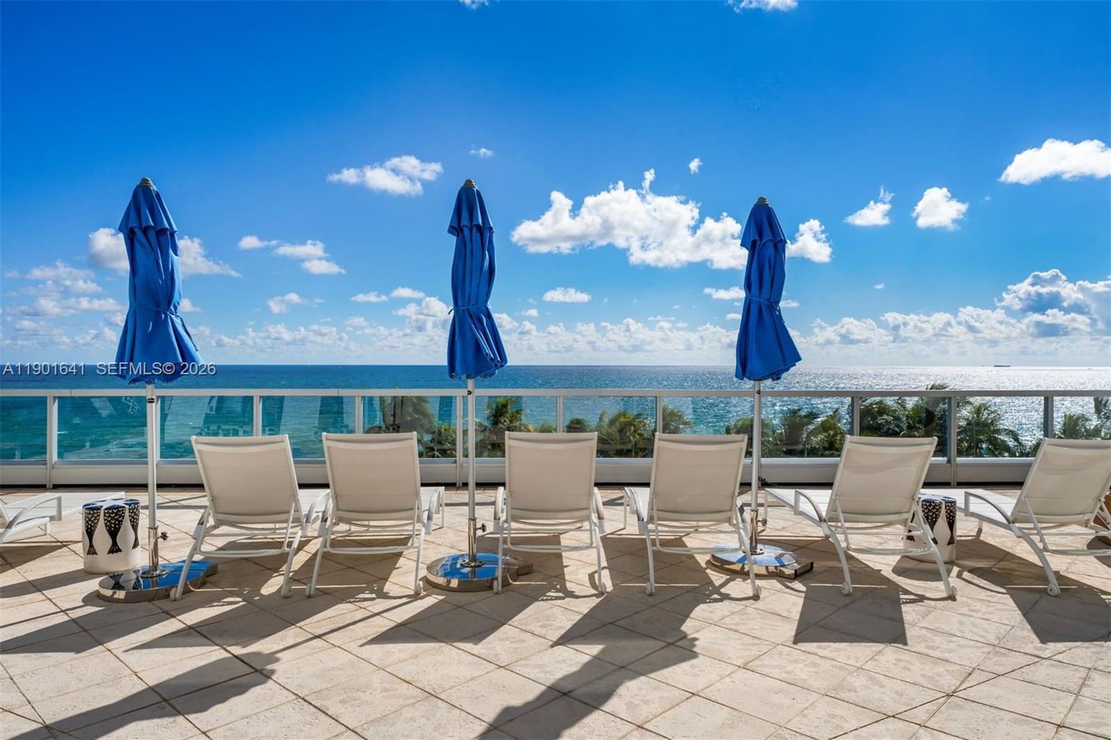 FONTAINEBLEAU III OCEAN C - Residential