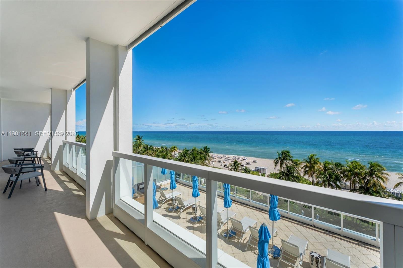 FONTAINEBLEAU III OCEAN C - Residential