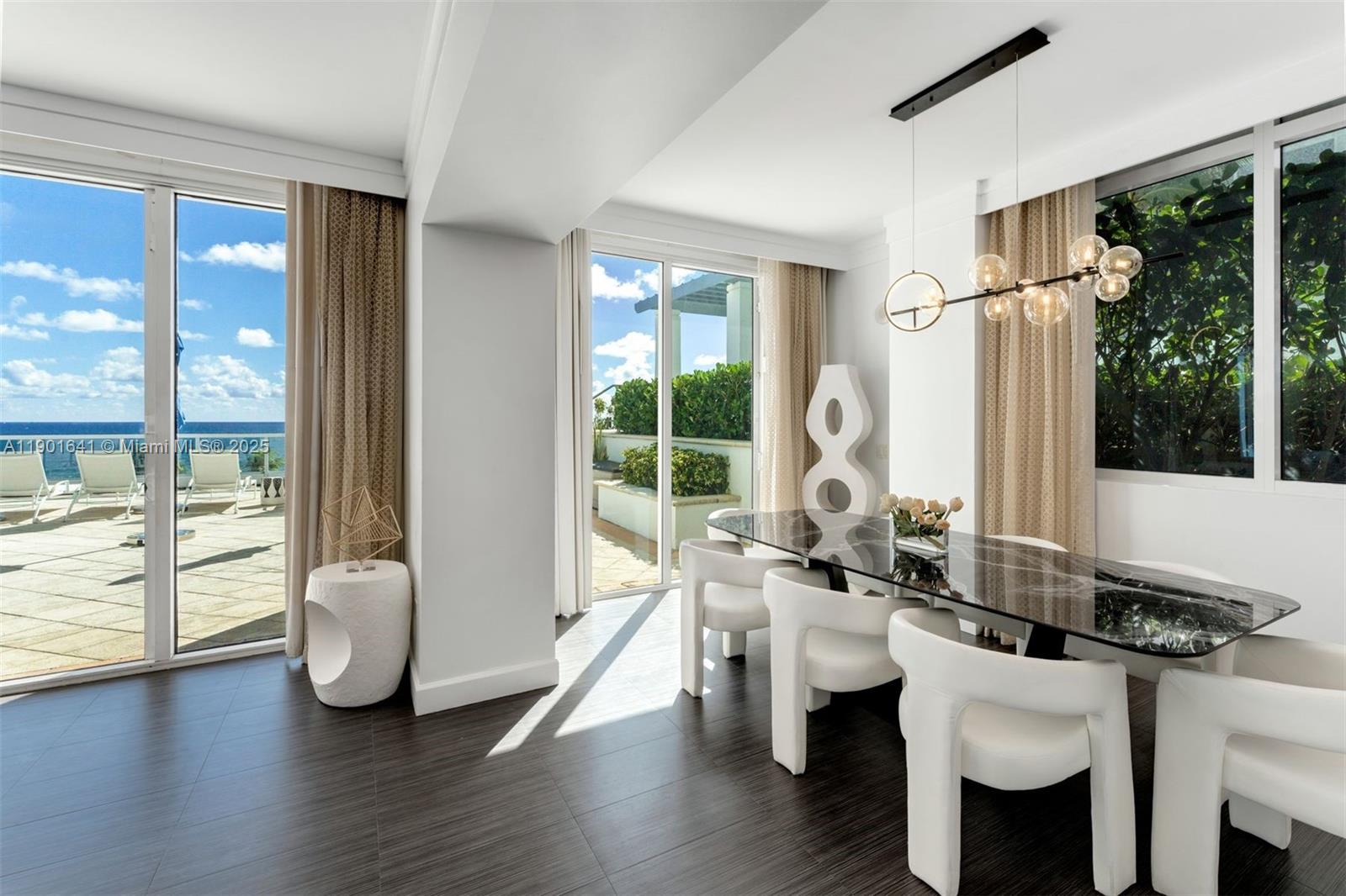 FONTAINEBLEAU III OCEAN C - Residential