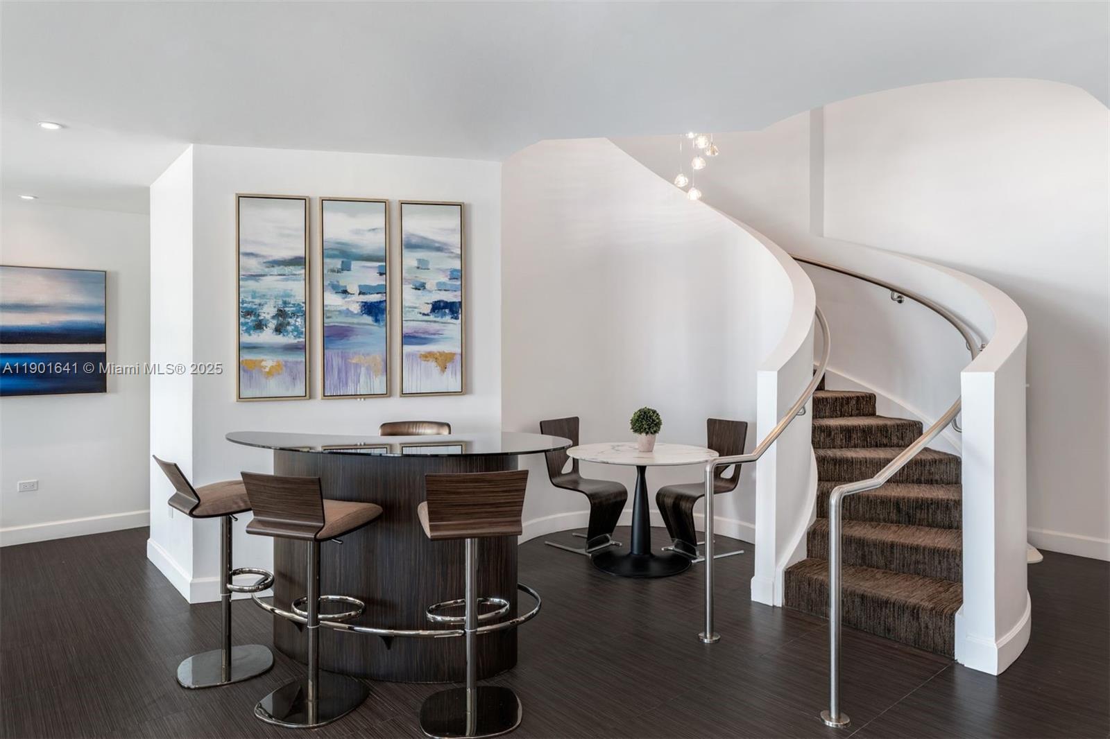 FONTAINEBLEAU III OCEAN C - Residential