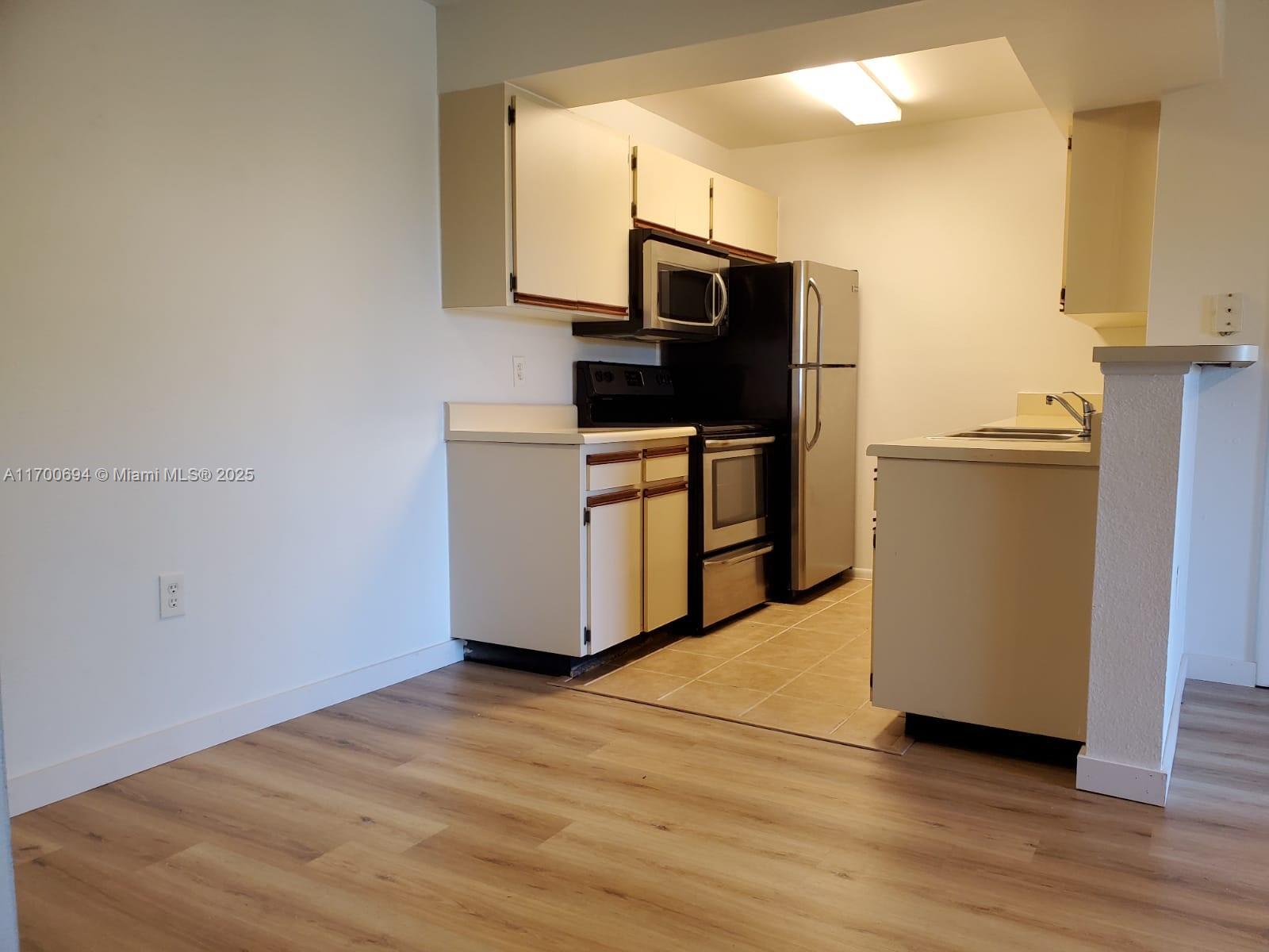 15551 SW 104th Ter 8210