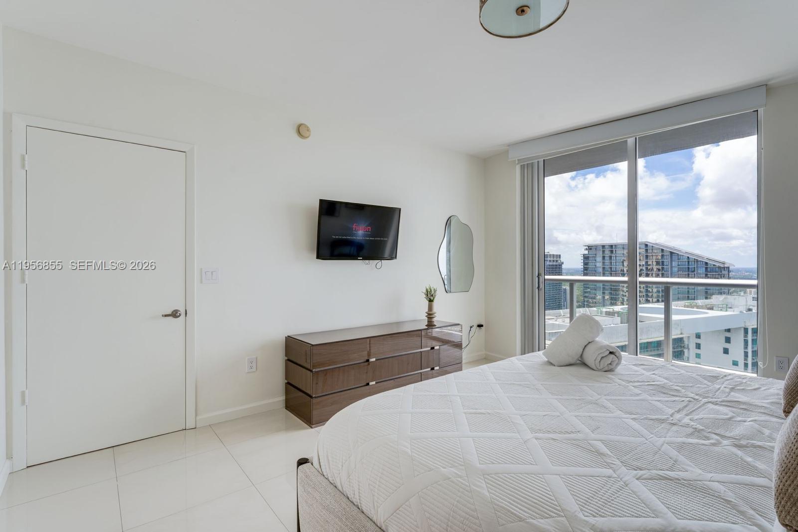 ICON BRICKELL CONDO NO 3 - Residential