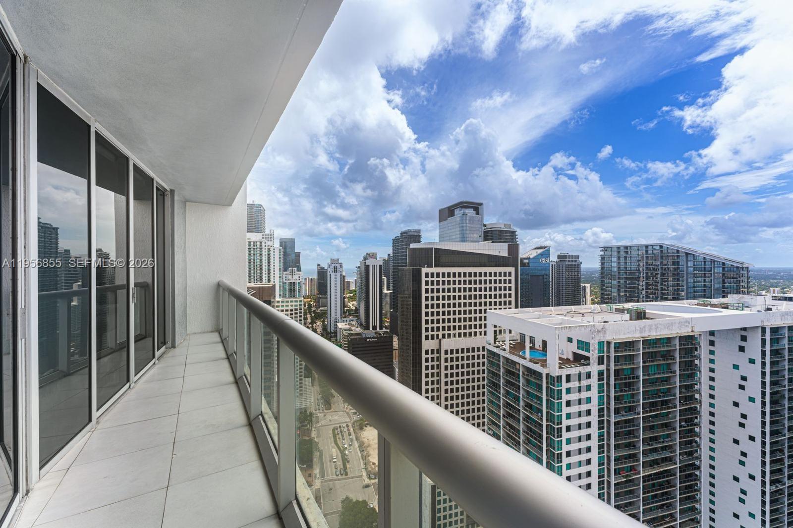 ICON BRICKELL CONDO NO 3 - Residential