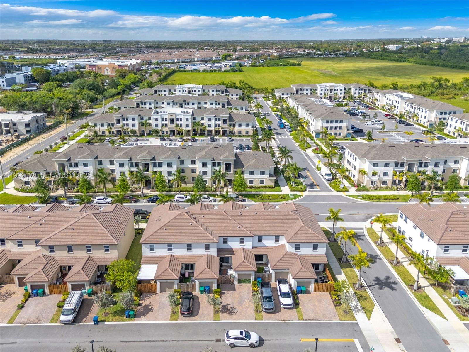 PRINCETON COMMONS - Residential