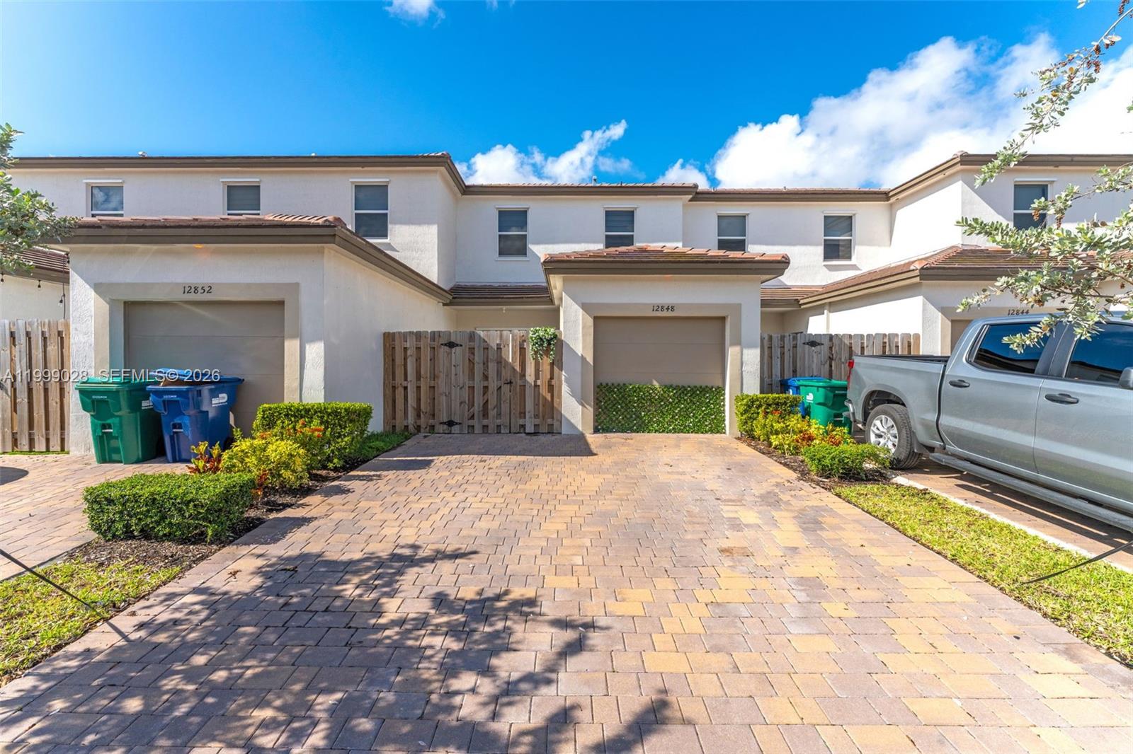 PRINCETON COMMONS - Residential